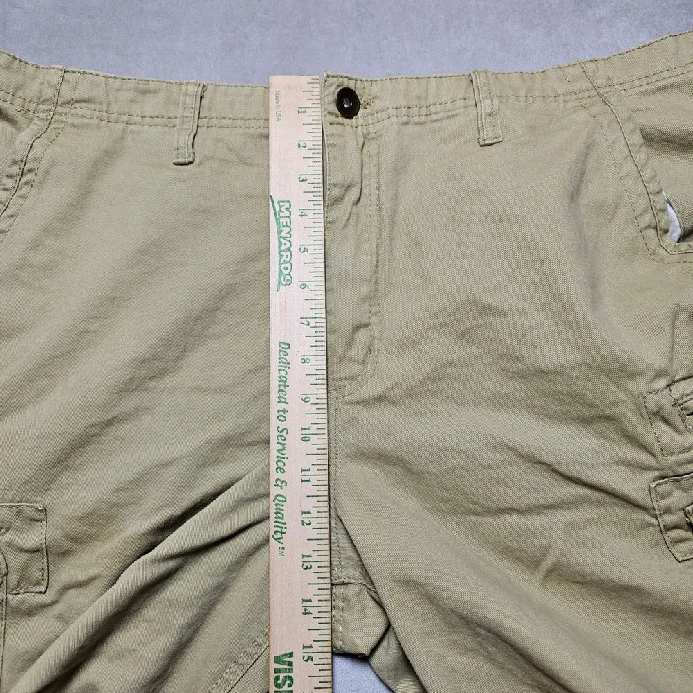 Ecko Unltd Mens Tan Khaki Cargo Shorts Size 44 Cotton Twill Multi-Pocket Utility
